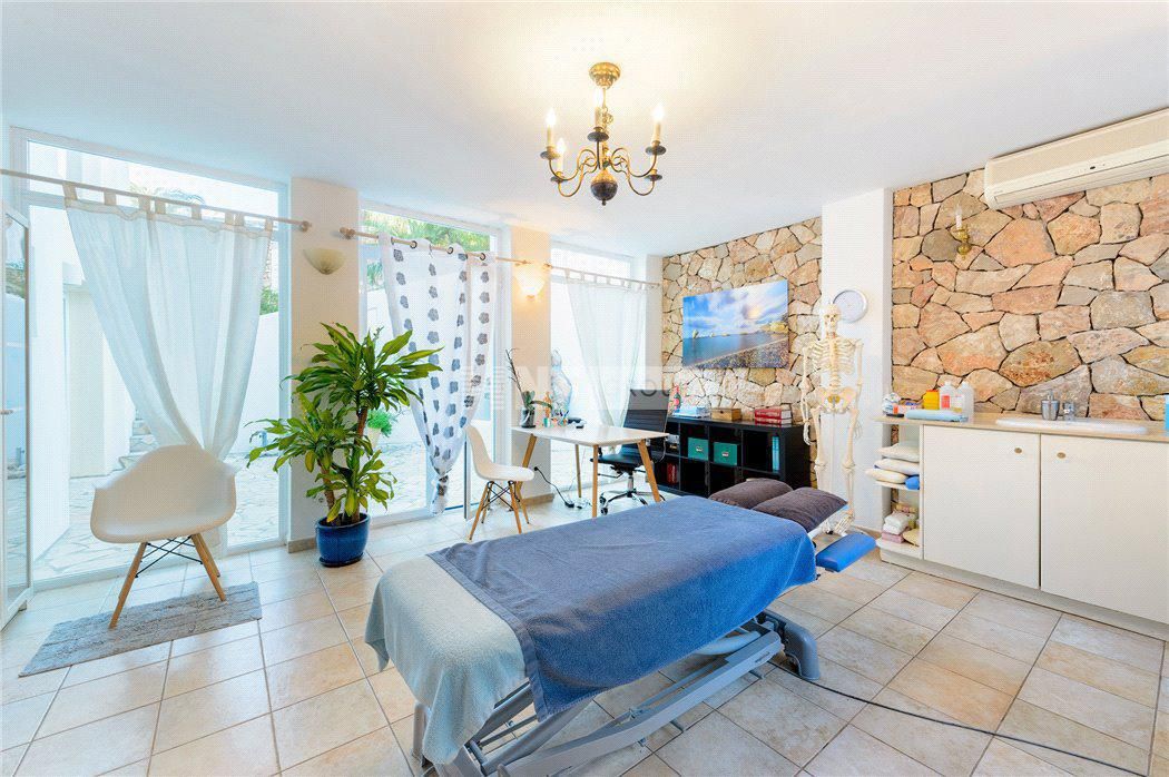 Villa in Ibiza, Spanien, 325 m² - Foto 8