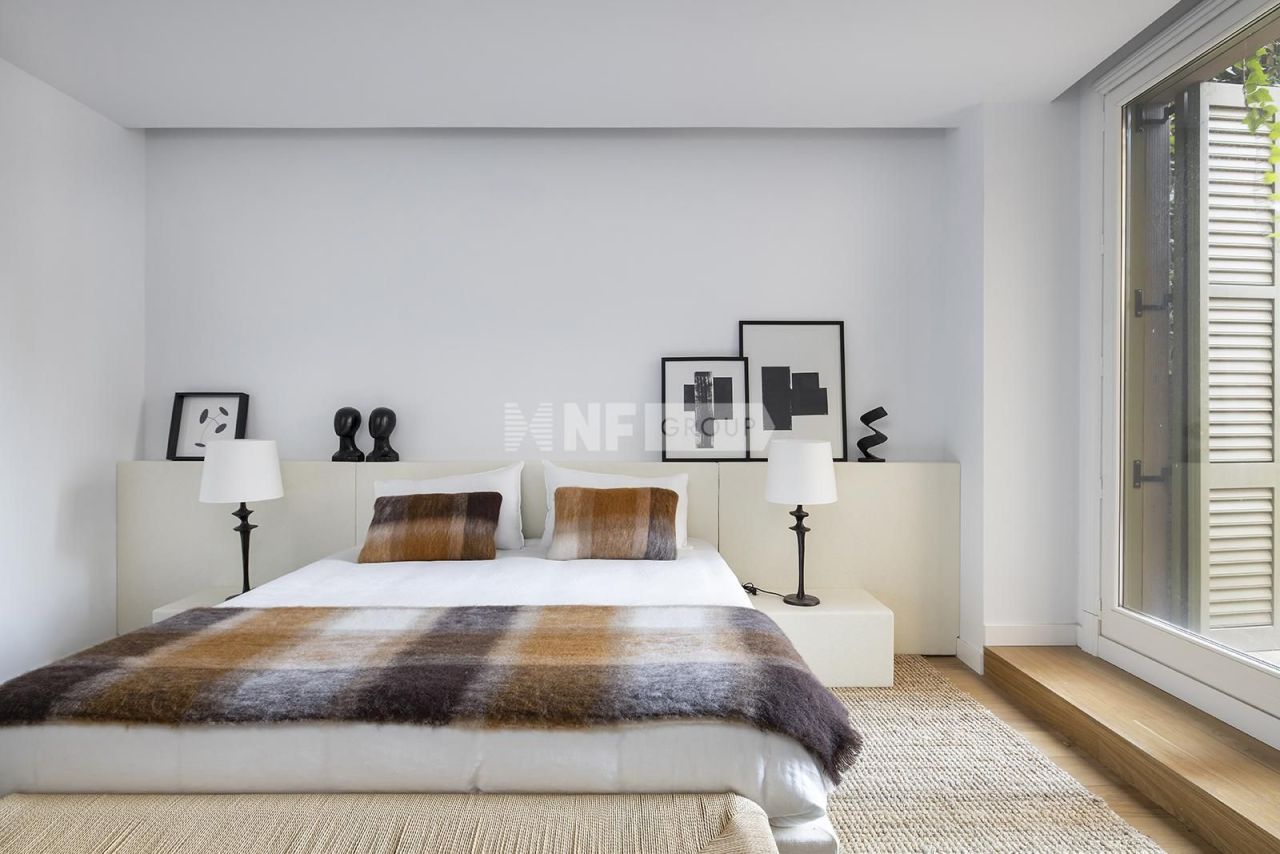 Flat in Barcelona, Spain, 67 m² - picture 12