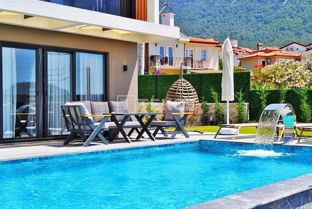 Villa à Fethiye, Turquie, 150 m² - image 1