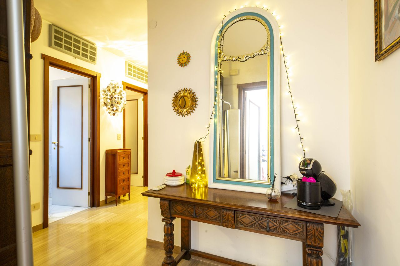 Flat in San Remo, Italy, 67 m² - picture 13