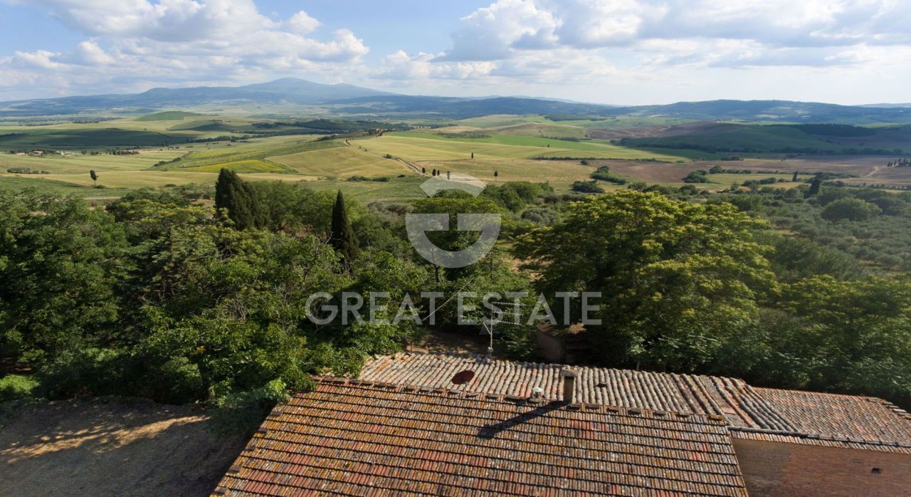 House in Pienza, Italy, 380.3 m² - picture 1