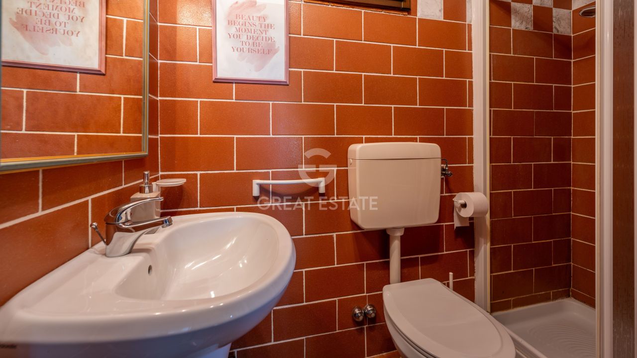 Casa a Reggello, Italia, 298.65 m² - foto 17