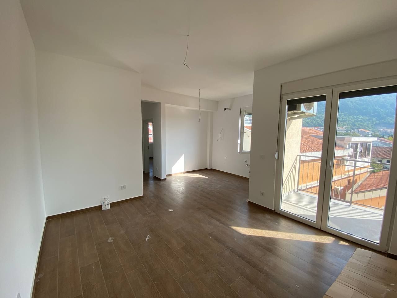 Wohnung in Budva, Montenegro, 74 m² - Foto 1