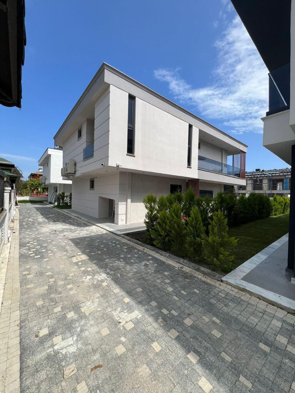 Villa in Kamyuwa, Türkei, 250 m² - Foto 1