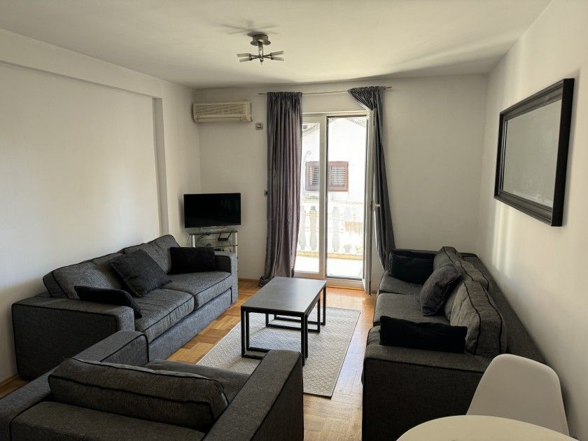 Apartamento en Budva, Montenegro, 45 m² - imagen 1