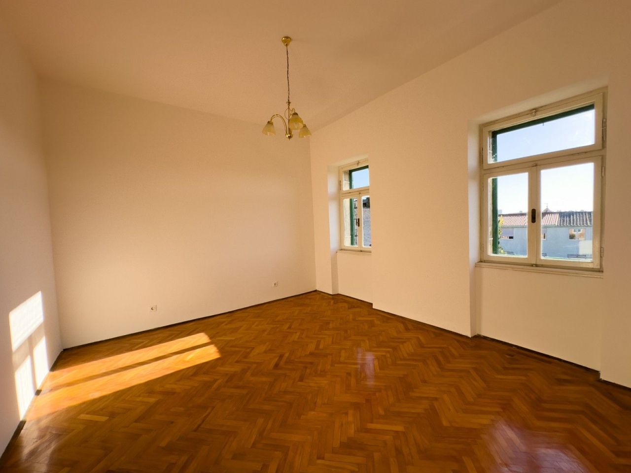 Piso en Pula, Croacia, 67 m² - imagen 1