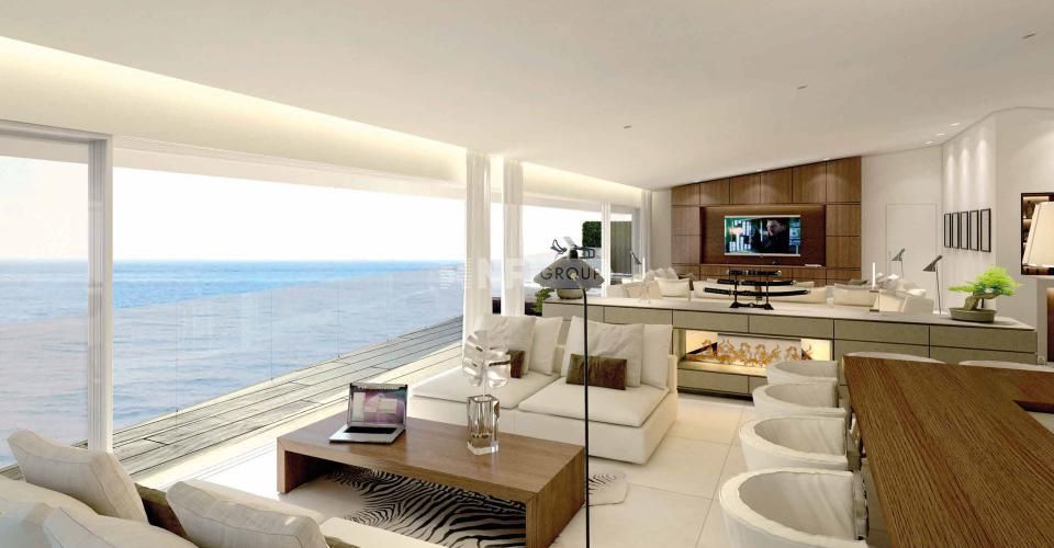 Villa in Roquebrune Cap Martin, France, 820 m² - picture 2