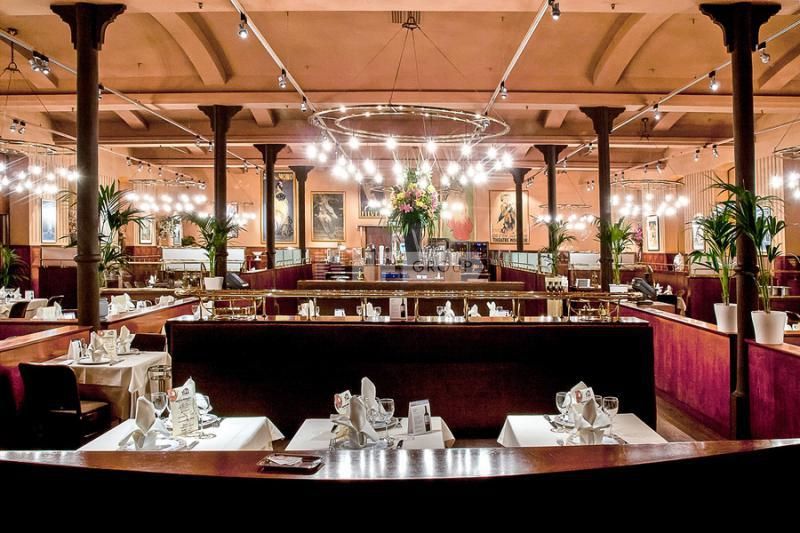 Boutique à Barcelone, Espagne, 1 100 m² - image 2