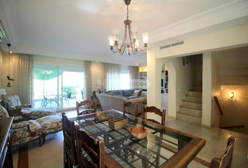 Townhouse in Marbella, Spain, 398 m² - picture 3