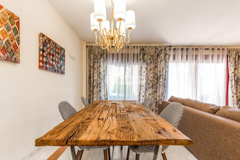 Townhouse in Marbella, Spain, 289 m² - picture 4