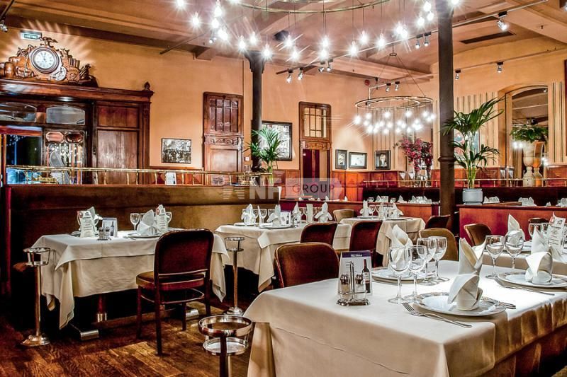 Boutique à Barcelone, Espagne, 1 100 m² - image 6