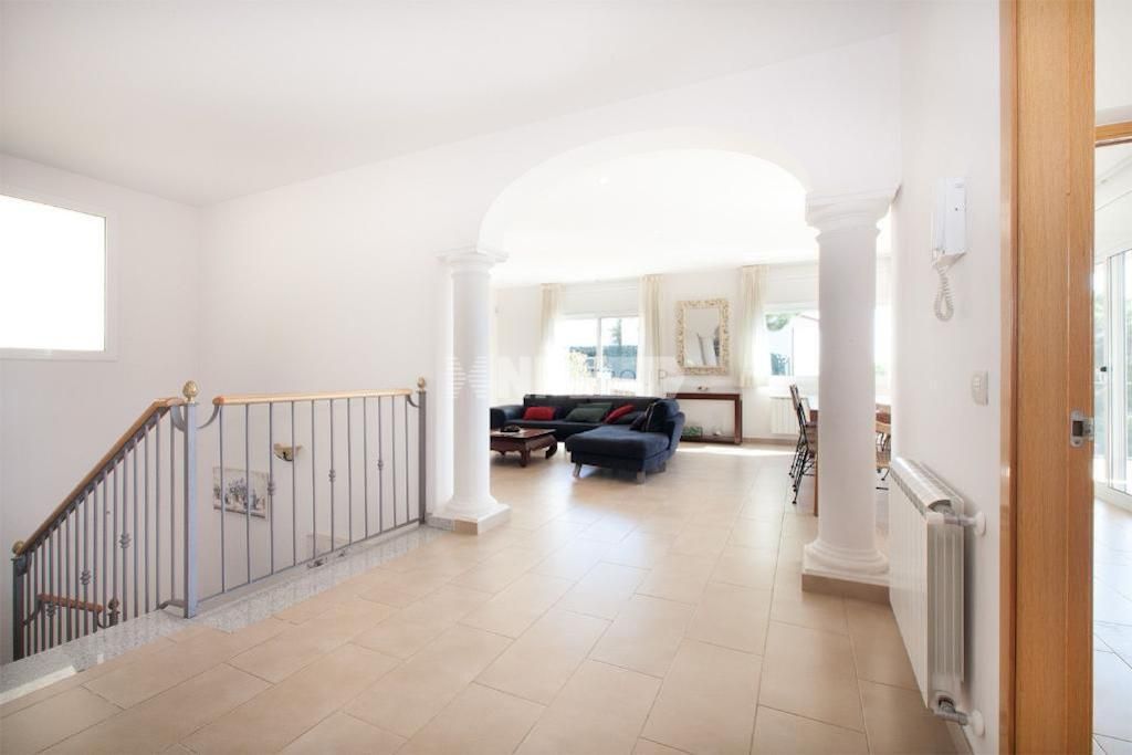 Villa à Calonge, Espagne, 350 m² - image 7