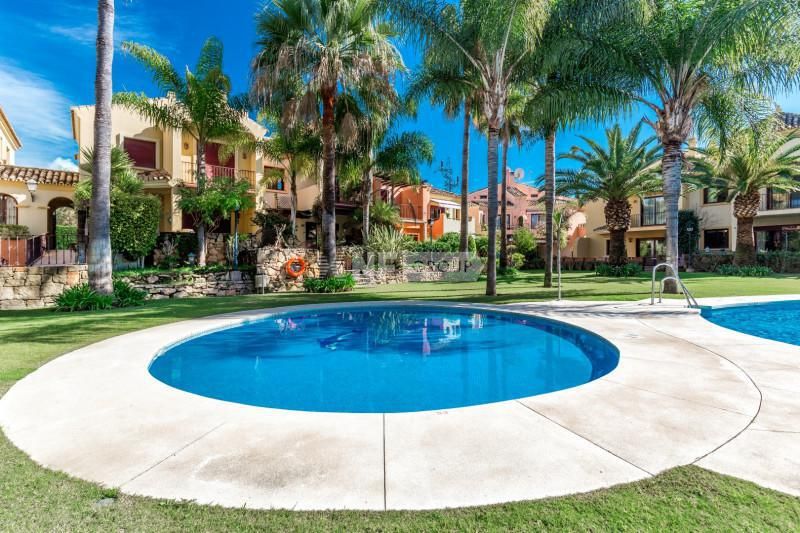 Townhouse in Marbella, Spain, 289 m² - picture 7