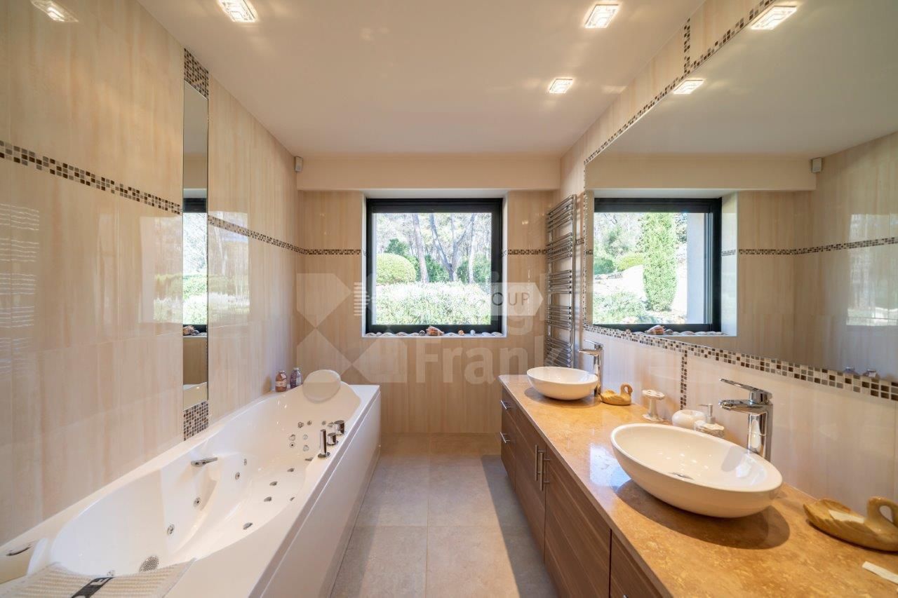 Villa a Mougins, Francia, 780 m² - foto 10