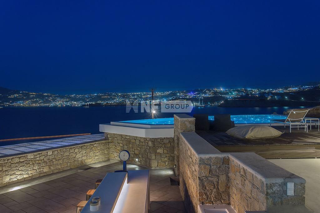 Villa on Mikonos, Greece, 155 m² - picture 11