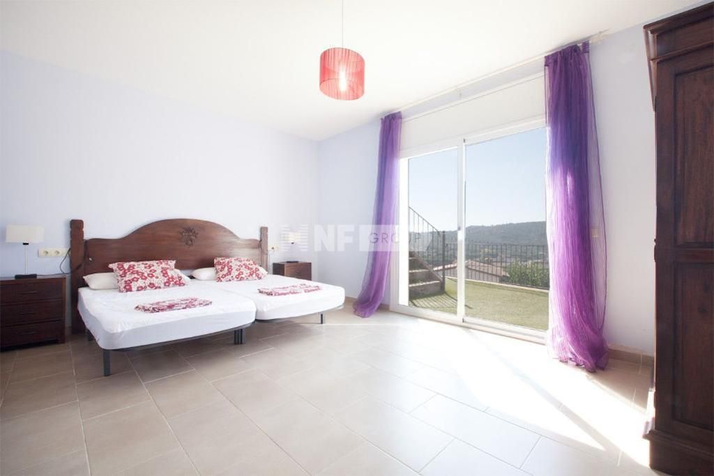 Villa à Calonge, Espagne, 350 m² - image 11