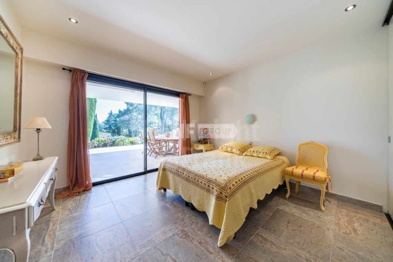 Villa a Mougins, Francia, 780 m² - foto 13