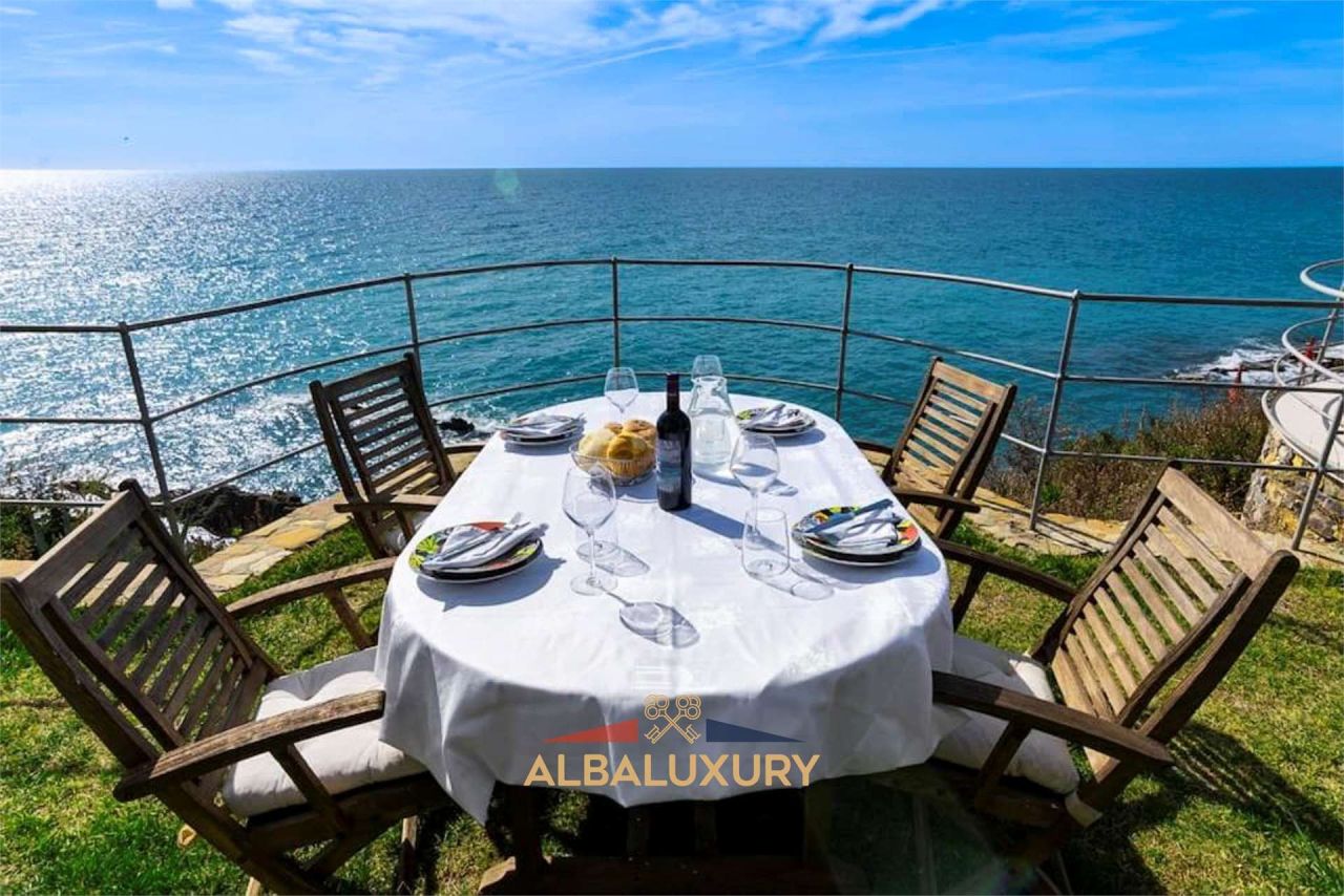 Villa in Cipressa, Italy, 330 m² - picture 9