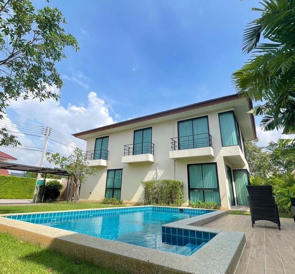 Villa in Pattaya, Thailand, 199 m² - Foto 1