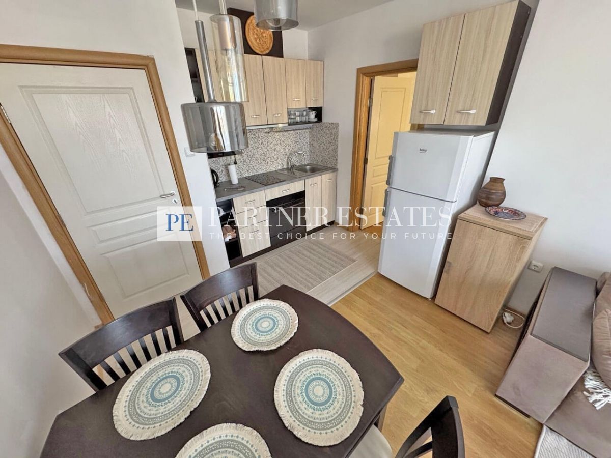 Appartement à Slantchev Briag, Bulgarie, 79 m² - image 1