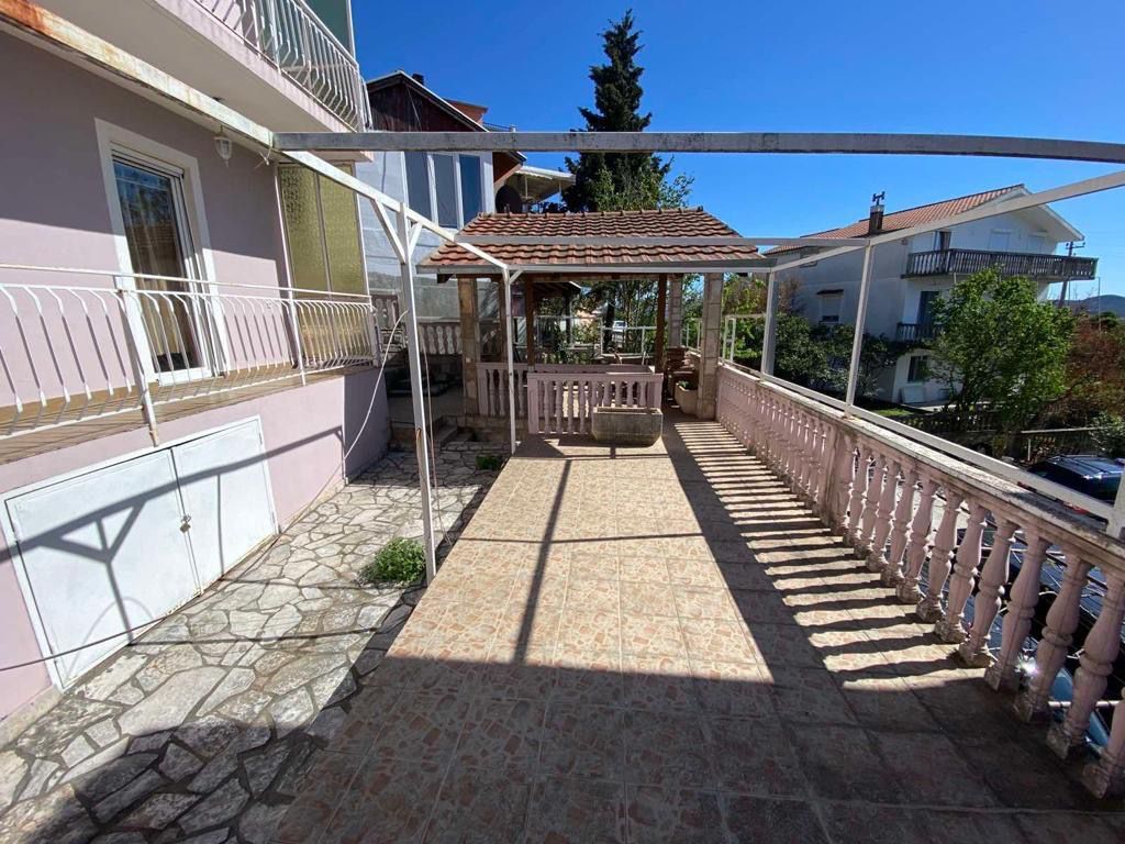 Haus in Tivat, Montenegro, 180 m² - Foto 16