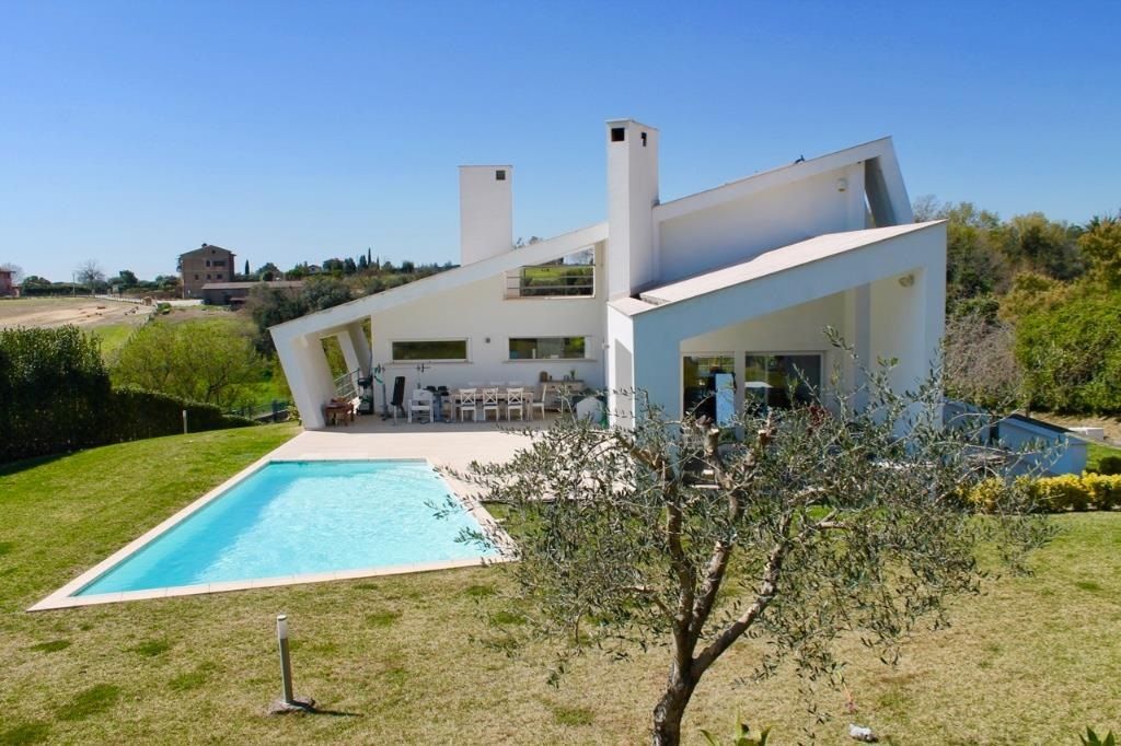 Villa à Olgiata, Italie, 250 m² - image 8