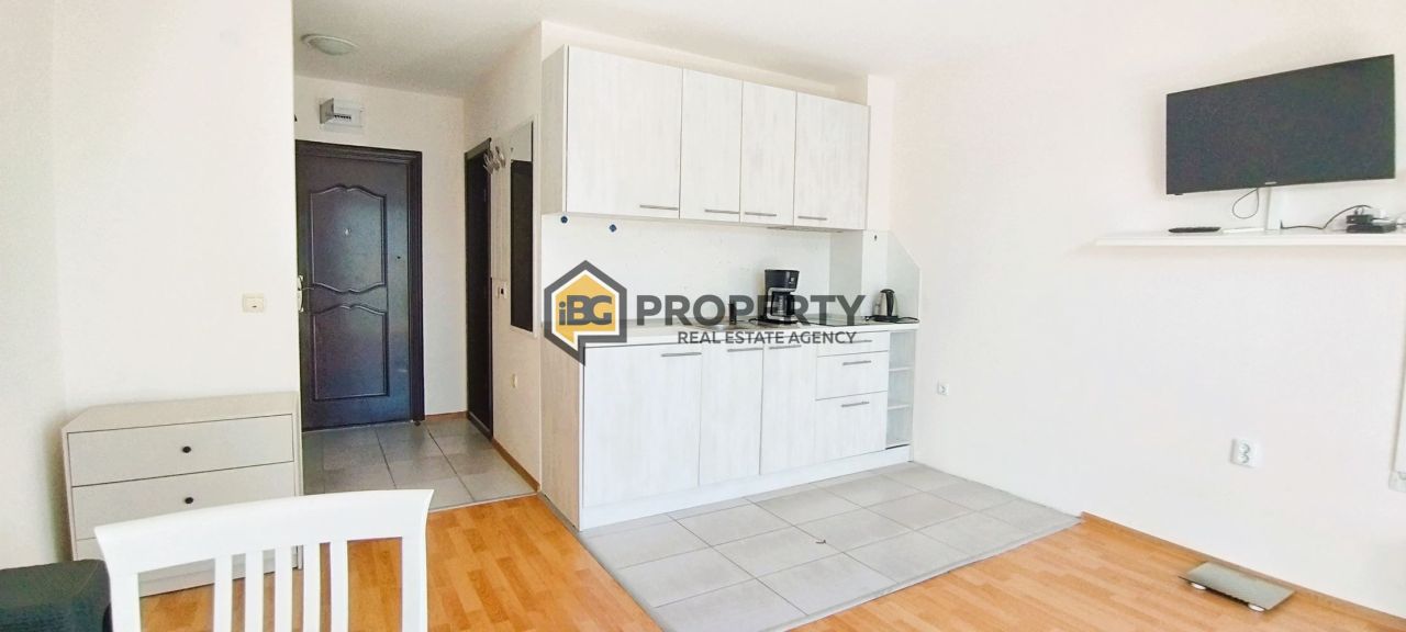 Appartement à Byala, Bulgarie, 37 m² - image 1