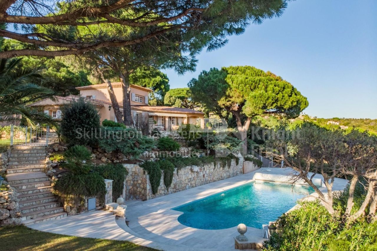 Villa in Saint-Maxime, Frankreich, 164 m² - Foto 1