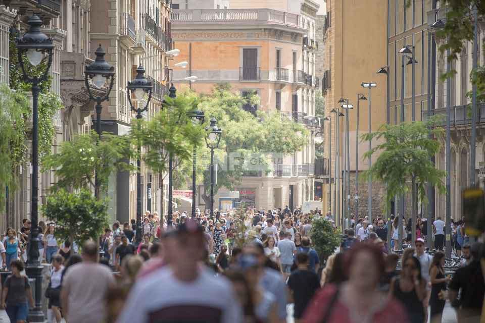 Tienda en Barcelona, España, 122 m² - imagen 1