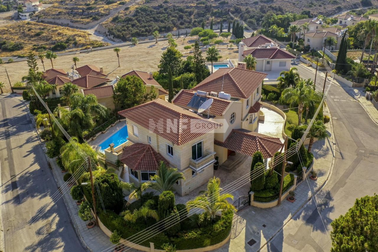 Villa in Limassol, Zypern, 575 m² - Foto 3