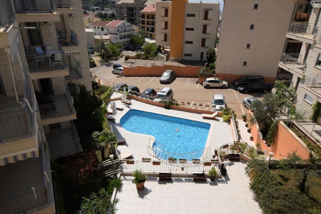 Piso en Petrovac, Montenegro, 60 m² - imagen 2