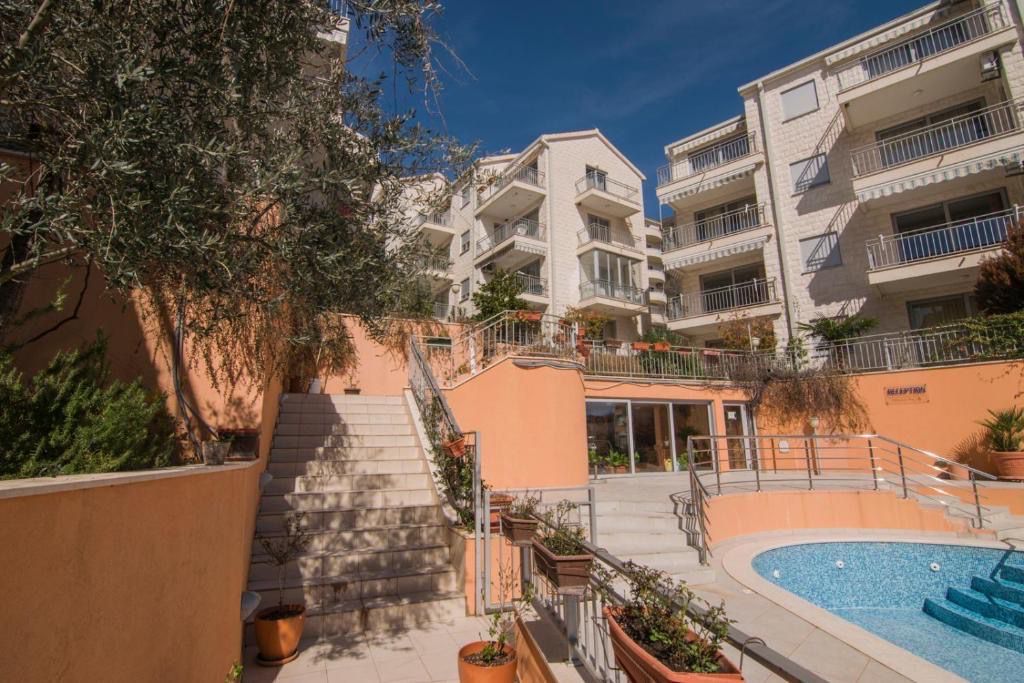 Piso en Petrovac, Montenegro, 60 m² - imagen 3