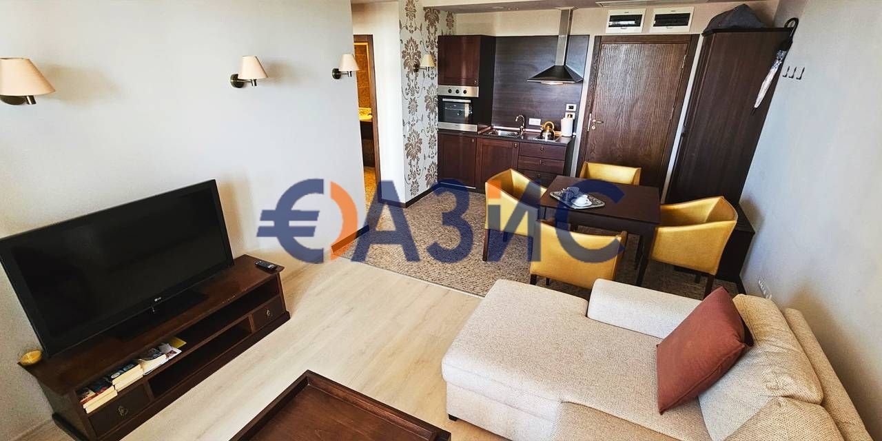 Appartement à Slantchev Briag, Bulgarie, 60 m² - image 1