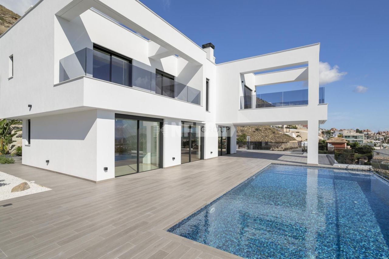 Villa à Benidorm, Espagne, 429 m² - image 1