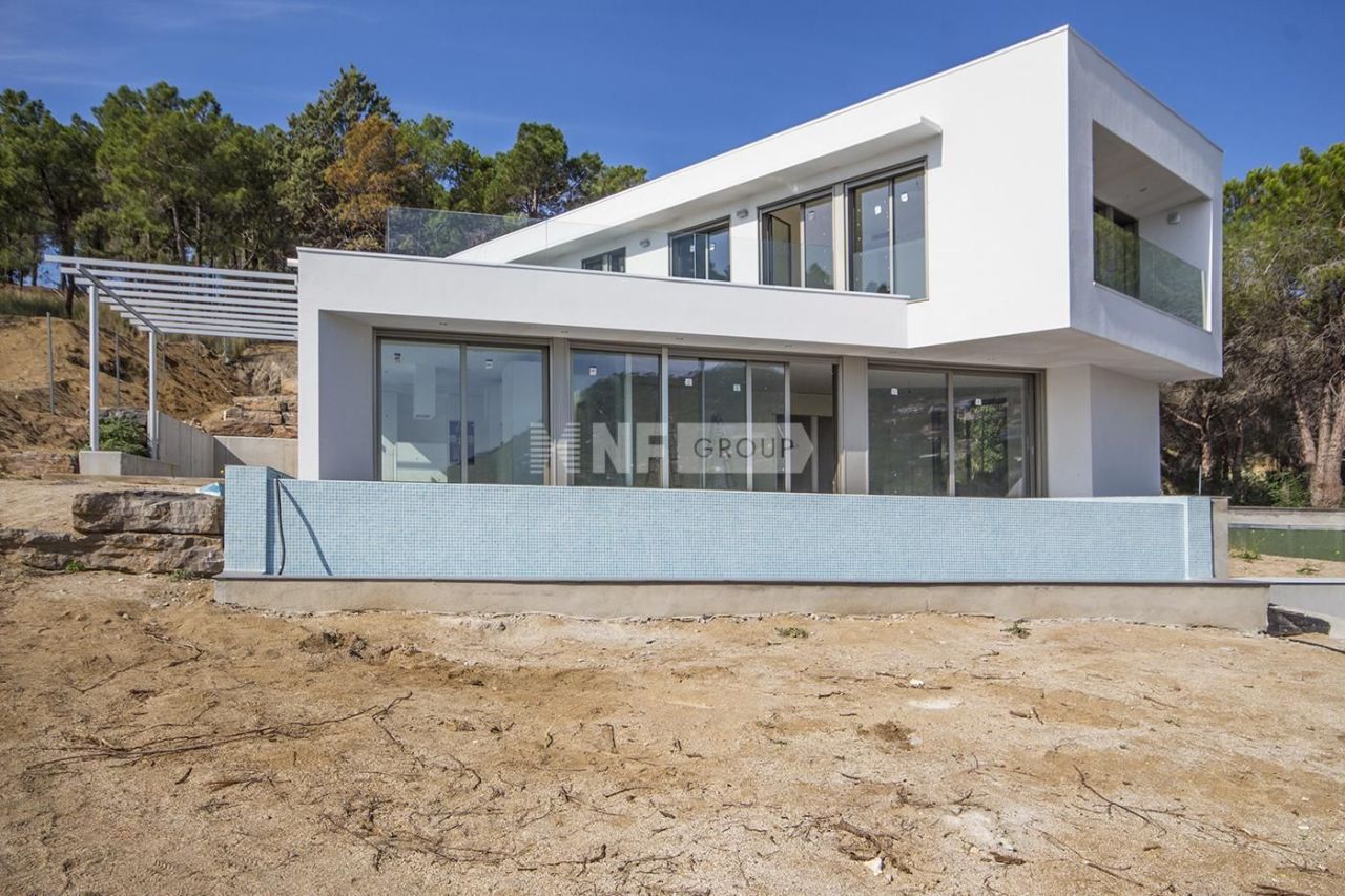 Villa à Cabrils, Espagne, 532 m² - image 1