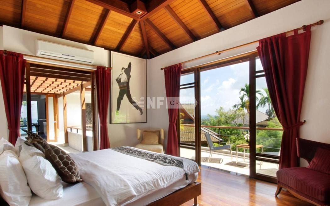 Villa en Phuket, Tailandia, 1 800 m² - imagen 1