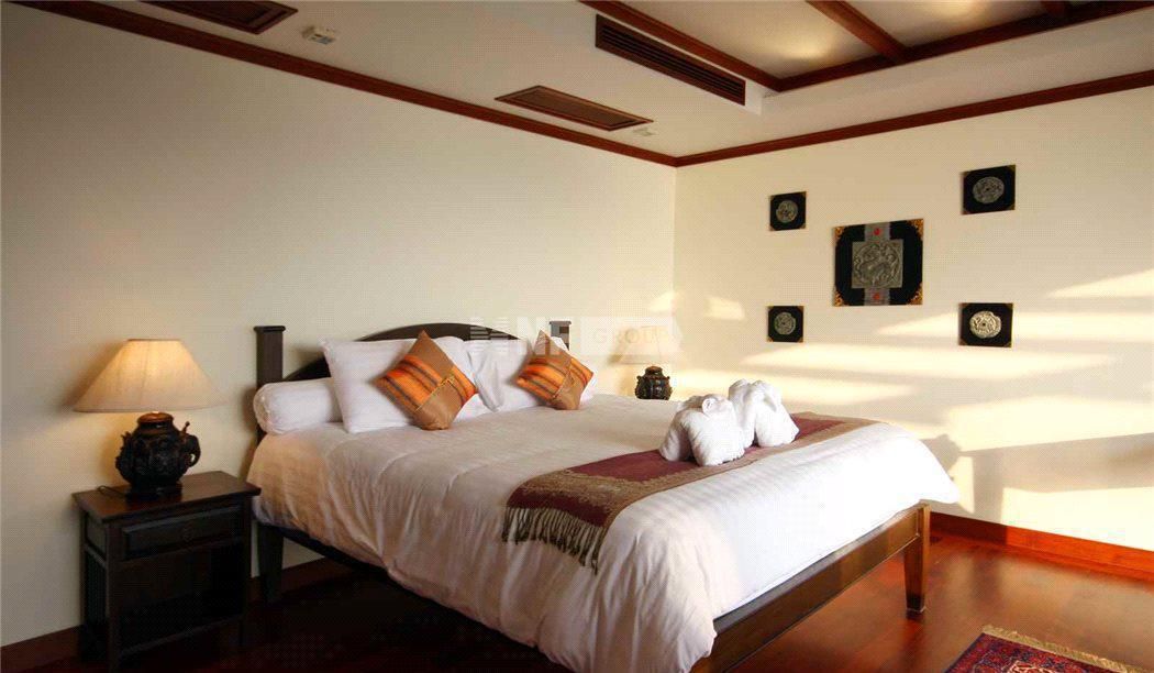 Casa adosada en Phuket, Tailandia, 467 m² - imagen 4