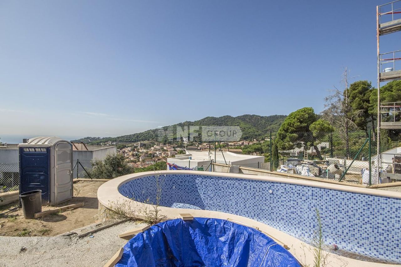 Villa à Vilasar de Dalt, Espagne, 460 m² - image 6