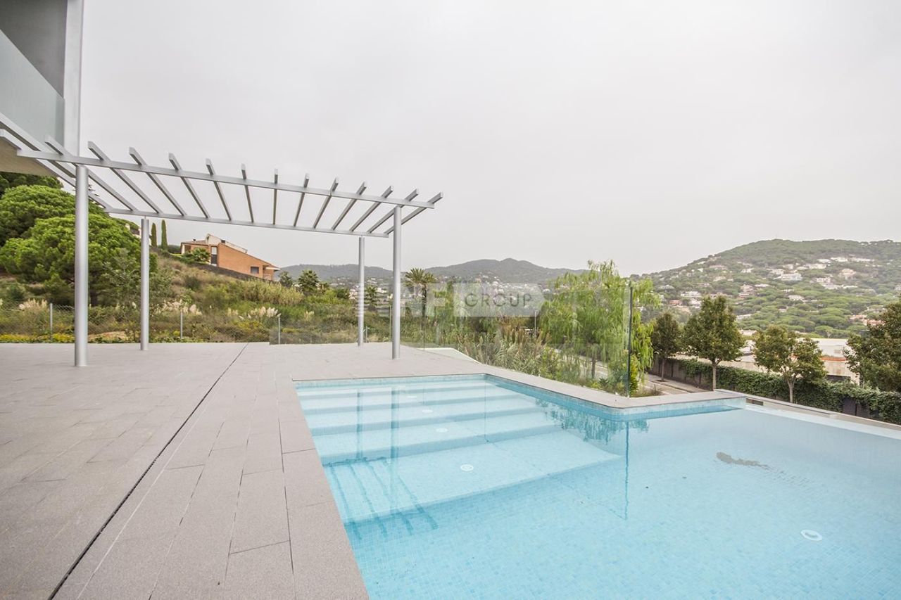 Villa in Cabrils, Spanien, 635 m² - Foto 7