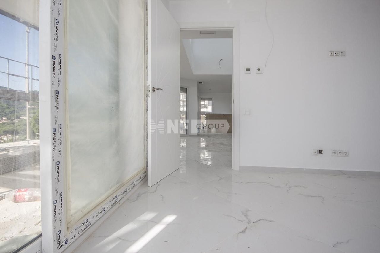 Villa à Vilasar de Dalt, Espagne, 460 m² - image 14