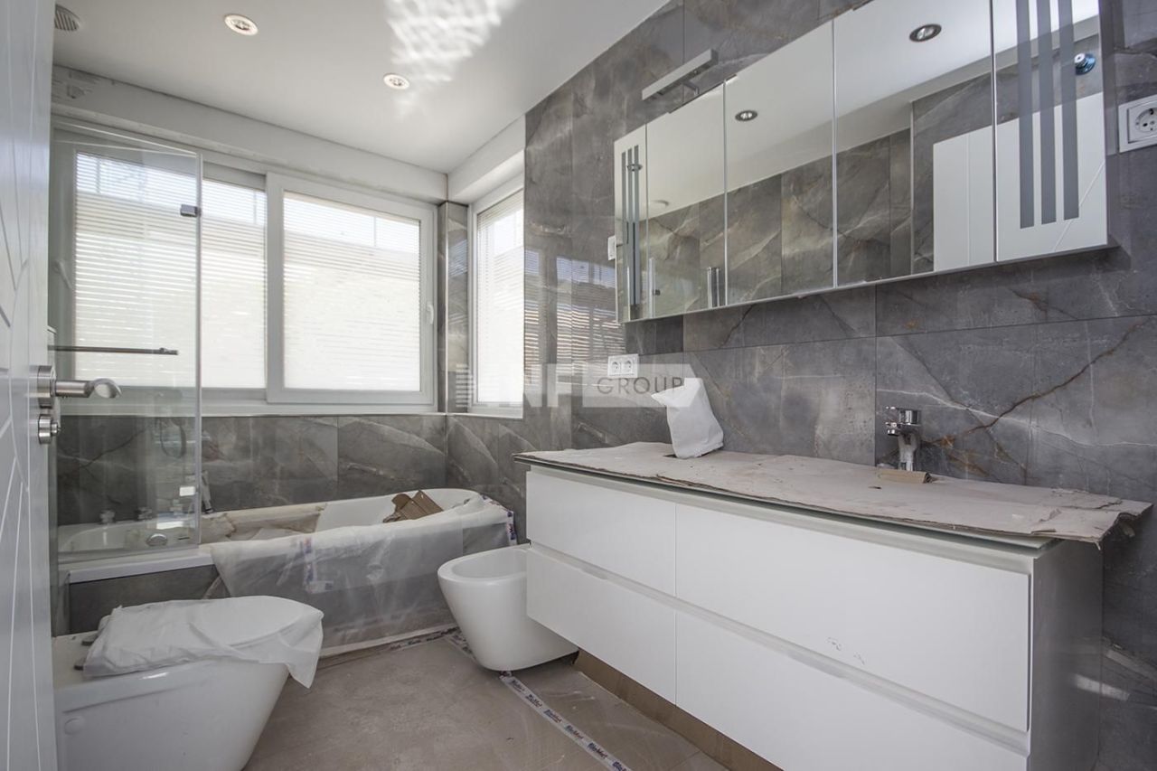 Villa à Vilasar de Dalt, Espagne, 460 m² - image 16