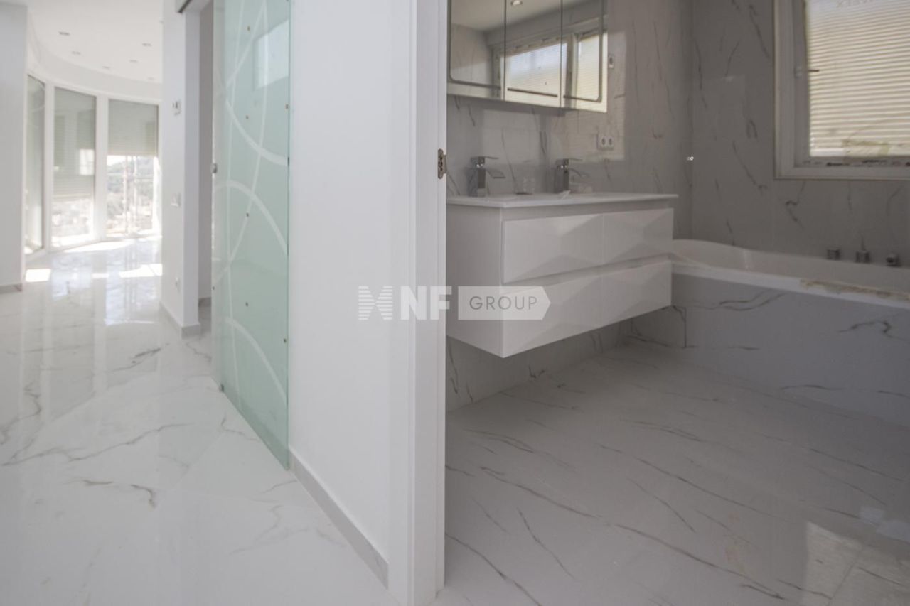 Villa à Vilasar de Dalt, Espagne, 460 m² - image 17