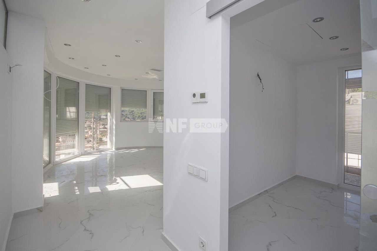 Villa à Vilasar de Dalt, Espagne, 460 m² - image 18