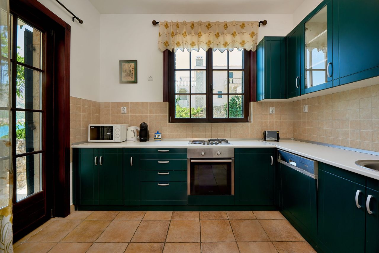 Villa à Kotor, Monténégro, 235 m² - image 6