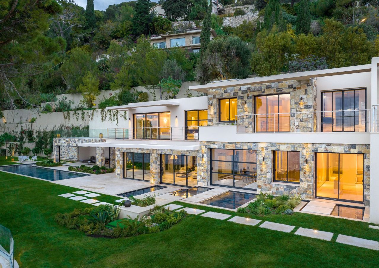 Villa à Cap d'Ail, France, 600 m² - image 2