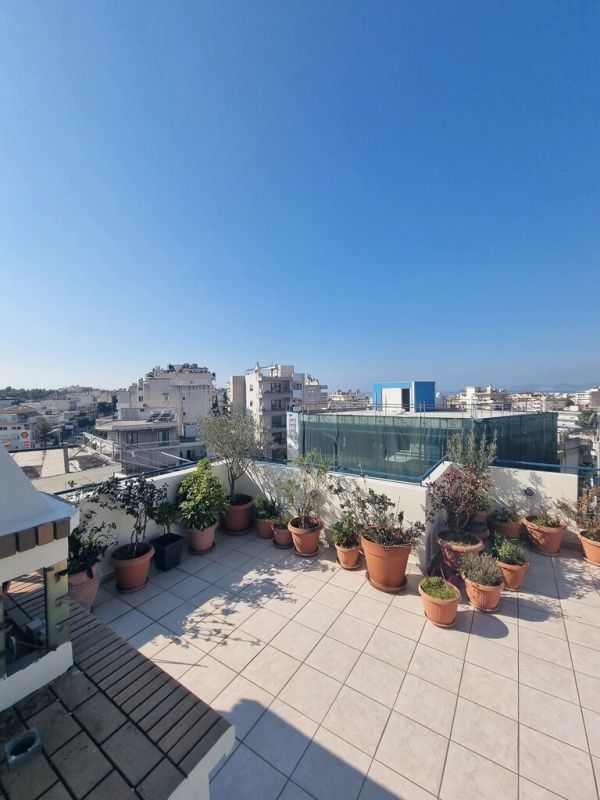 Maison urbaine à Athènes, Grèce, 240 m² - image 2