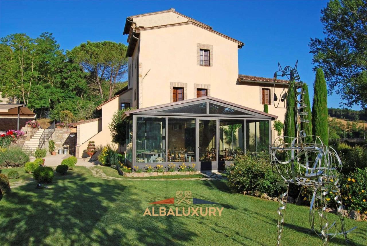 Villa in San Gimignano, Italy, 800 m² - picture 7
