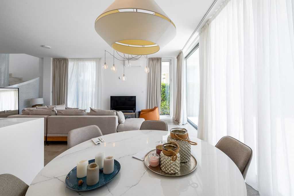 Flat in Paphos, Cyprus, 196 m² - picture 4