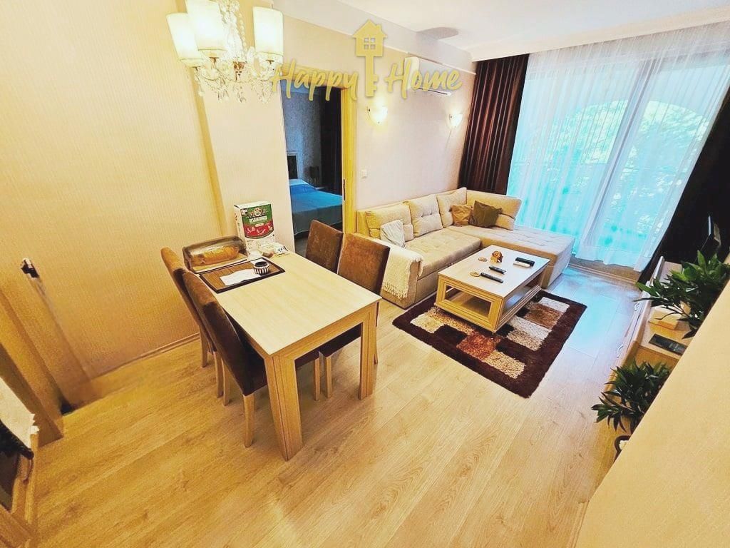 Appartement à Slantchev Briag, Bulgarie, 81 m² - image 1