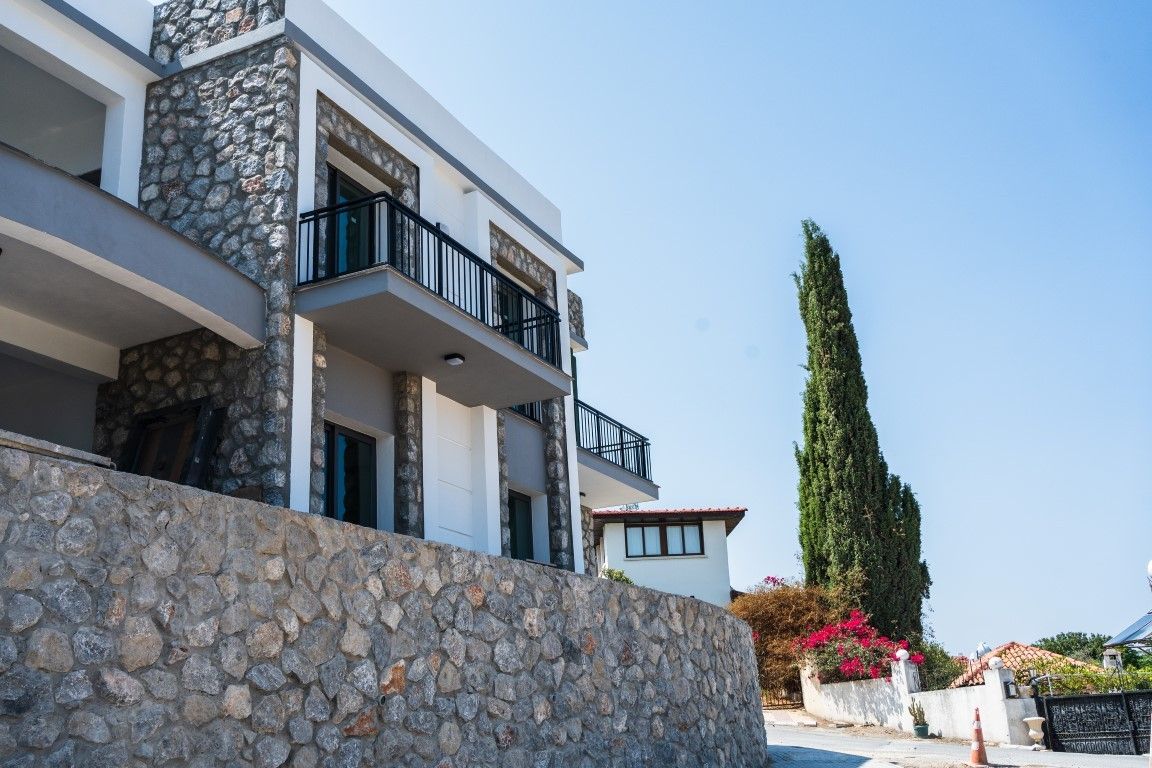 Flat in Kyrenia, Cyprus, 120 m² - picture 3